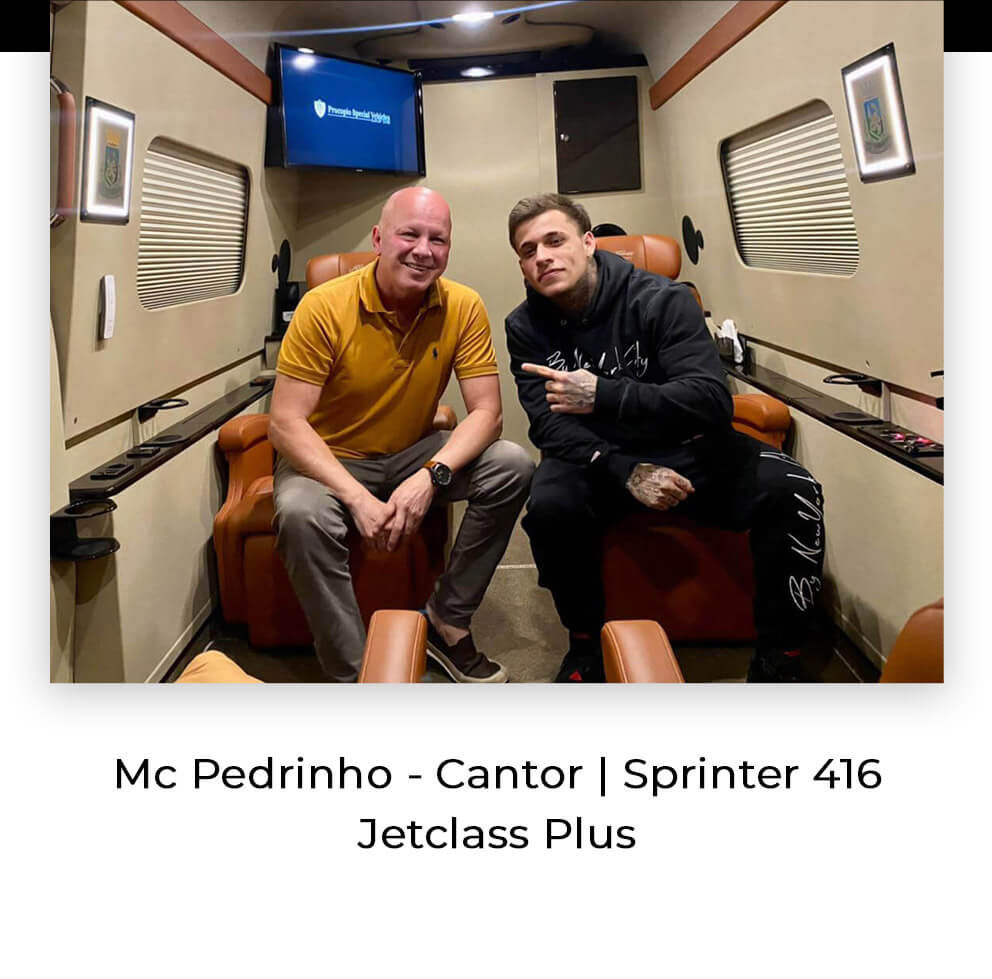 Mc-Pedrinho-Cantor-Sprinter-416-Jetclass-Plus.jpg